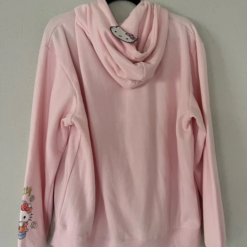 Hello Kitty Hoodie - Picture 2 of 3
